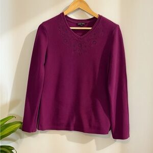 Women's Purple Embroidered V-Neck Top